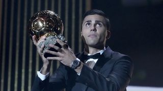 Rodri a c&acirc;știgat Balonul de Aur 2024