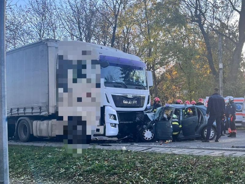 Accident cumplit, duminică 3 noiembrie, în Gorunești, județul Mureș.