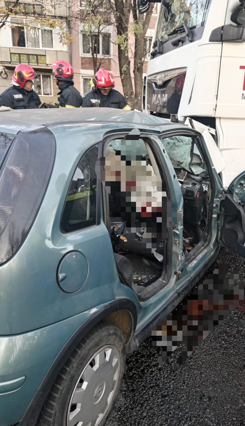 Accident cumplit, duminică 3 noiembrie, în Gorunești, județul Mureș.