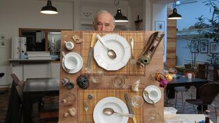 A murit românul care a inventat mișcarea "Eat-Art”. Era considerat "cel mai mare artist român în viaţă"