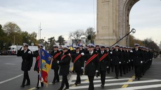 Parada militară de 1 Decembrie 2024: Alba Iulia și București organizează defilări de Ziua Națională a României