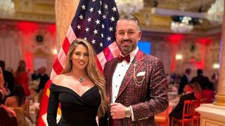 Dragoș Spr&icirc;nceană, alături de soția sa la Mar-a-Lago