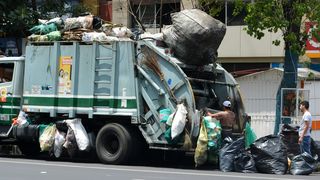 masina de gunoi, italia, roma, raniti