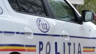 Polițist de 28 de ani, rănit într-un accident lângă staţiunea Colibiţa. Agentul a suferit un traumatism cranian