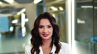 Eva Pavel, gazda emisiunii "Apel la consilier",  și-a extins activitatea și în Spania