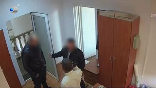 Primar amenințat de rakeți