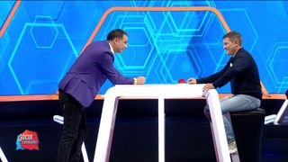 Un expert &icirc;n securitate cibernetică şi-a adjudecat premiul de 5.800 de lei, aseară, la &ldquo;Jocul cuvintelor cu Dan Negru&rdquo;. Avertismentul lui Dan Negru: &ldquo;De-acum &icirc;ncolo, cu Dumnezeu &icirc;nainte!&rdquo;