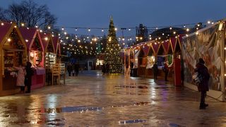 Când se aprind luminițele de Crăciun în București în 2024?