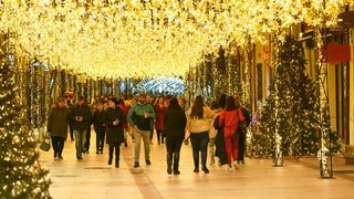 La ce oră se aprind luminițele de la Târgul de Crăciun din Craiova 2024