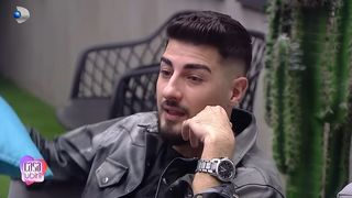 Patrick a ajuns să-și facă cruce c&acirc;nd aude că Bianca a avut un iubit pe stilul lui Gagea: