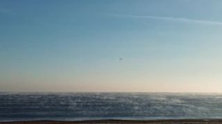 VIDEO Fierbe apa mării! Explicația din spatele fenomenului spectaculos