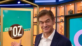 Cine este Dr. Oz, desemnat de Trump "să facă America din nou sănătoasă"