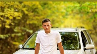 "Nu vorbește, nu știu dacă aude sau vede" Viața lui Răducu s-a schimbat radical, după ce a fost implicat într-un accident. Tânărul de 18 ani a fost lovit în plin de o mașină