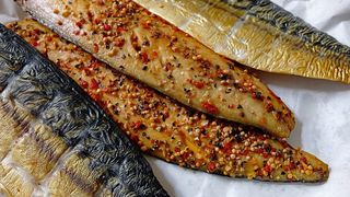 Azi, 21 noiembrie 2024 este dezlegare la pește. Trei rețete simple cu macrou