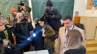 george simion, sectii de vot, alegeri prezidentiale 2024 