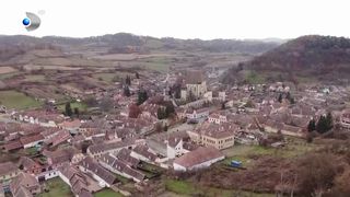 Satul &bdquo;multinațional&rdquo;, o comunitate unită