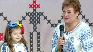 VIDEO Mariana Birică și nepoțica sa, pasionate de muzică