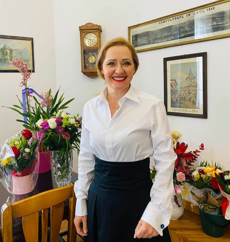 Elena Lasconi, candidata USR în turul al II-lea al alegerilor prezidențiale