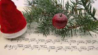 Când se merge cu Steaua în 2024? Versurile colindului de Crăciun ”Steaua sus răsare”