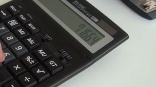 VIDEO Stresul crește &icirc;n același timp cu dob&acirc;nzile. Datornicii se tem de ce e mai rău &icirc;n 2025 