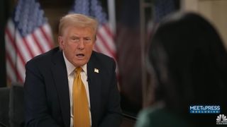 Donald Trump ia în considerare ieşirea Statelor Unite din NATO