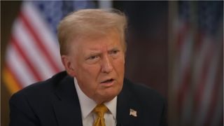 VIDEO Donald Trump ia în considerare ieşirea Statelor Unite din NATO