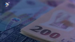 VIDEO &bdquo;Oamenii se bazează pe aceste sume&rdquo;. Prima de Crăciun, profitul comercianților