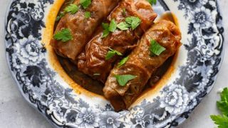 Cât costă să faci o oală de 100 - 150 de sarmale pentru masa de Crăciun în 2024?