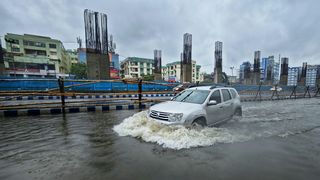 Cod galben de inundații &icirc;n mai multe județe. Avertismentul vizează r&acirc;urile din următoarele zone