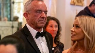 Laureații Nobel se opun vehement ca Robert Kennedy Jr. să devină secretar al Sănătății: „Un risc pentru sănătatea publică. Un oponent al multor vaccinuri care au salvat vieţi”