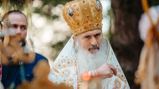 Decizia Patriarhului Daniel în privința lui ÎPS Teodosie. I-a fost limitată influența