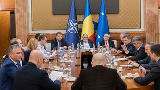 Două ministere, posibil să dispară din viitorul Guvern. Ce se &icirc;nt&acirc;mplă &icirc;n Parlament