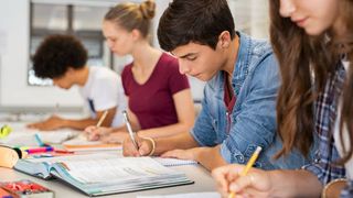 materie noua, ligia deca, scoala, elevi 