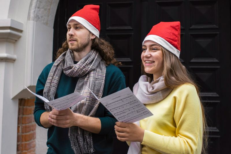 Când se merge cu „Domn, Domn să-nălțăm”