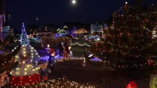 VIDEO Cele mai spectaculoase case decorate de Crăciun