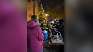 VIDEO Cum au sărbătorit studenții Crăciunul, la cămin