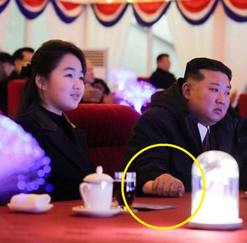 Kim Jong-un, împreună cu fiica sa în noaptea de Revelion
