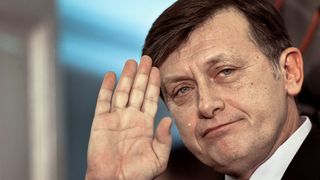 Ilie Bolojan: "Crin Antonescu este în continuare, din punctul de vedere al PNL, candidatul Coaliţiei pentru alegeri"