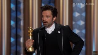 VIDEO. Mesaj emoționant în limba română al actorului Sebastian Stan la câștigarea Globului de Aur