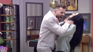 Gagea a sărutat-o pe Iasmina fără ca ea să vrea