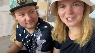 Doi americani, uimiți de un supermarket din România. Au cercetat fiecare raft și au găsit ce nu au văzut niciodată în America