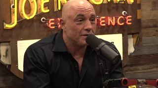Incendiile devastatoare din Los Angeles, prevestite de Joe Rogan: „Va arde totul până la ocean și nu putem face nimic în privința asta”