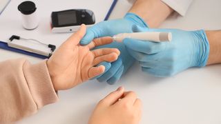 VIDEO Primele semne ale diabetului! Ce spune un medic specialist?