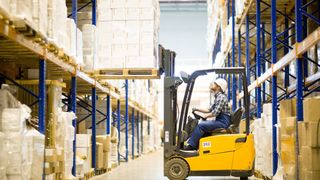 Bogdan a murit la 36 de ani, strivit de o cutie de 800 de kg, la muncă în străinătate. Familia românului, devastată de durere: "A murit singur în Olanda"