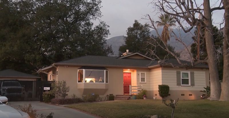 Ce a descoperit un american sub casa lui după incendiile devastatoare din Los Angeles