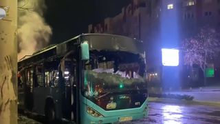 VIDEO Autobuz cuprins de flăcări, &icirc;n București! Ce s-a &icirc;nt&acirc;mplat cu pasagerii?