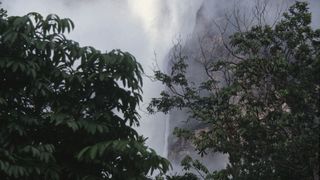 Cascada Angel este cea mai &icirc;naltă cascadă din lume