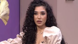 VIDEO Iasmina, lovită cu propriile vorbe. Cine este concurenta care se întoarce împotriva brunetei: ”Nu vreau să te mai scot în lumina reflectoarelor”