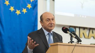 Traian Băsescu vrea să primească iar cetățenia moldovenească. De ce a așteptat până acum pentru a face demersurile