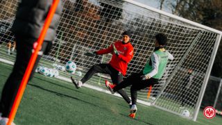 Cu cine joacă FCSB în optimile Europa League dacă trece de Paok Salonic